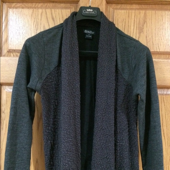 Sweaters - Sz M Lucky brand 🍀Black cardigan